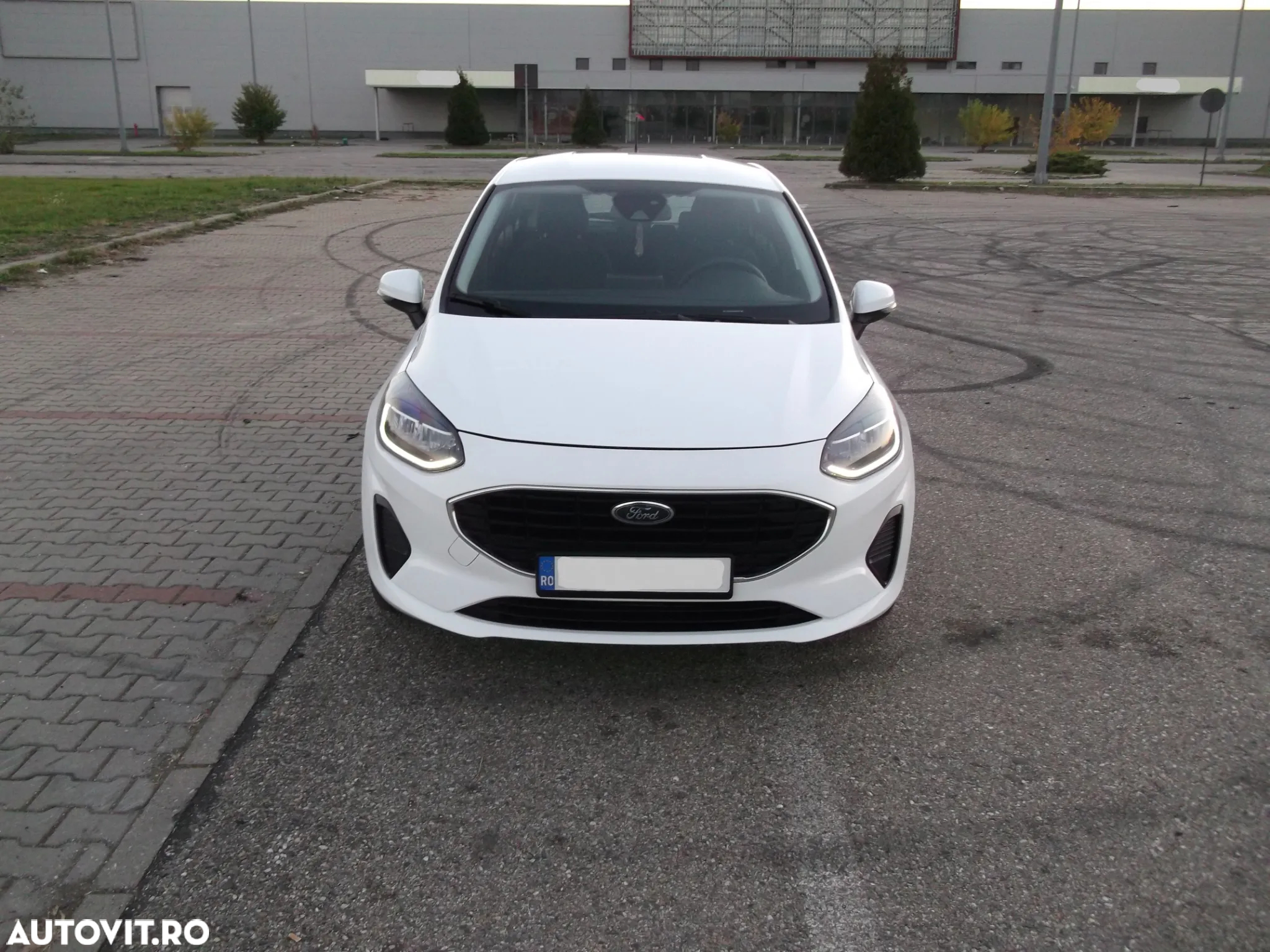 Ford Fiesta 1.1 Trend Connected - 13