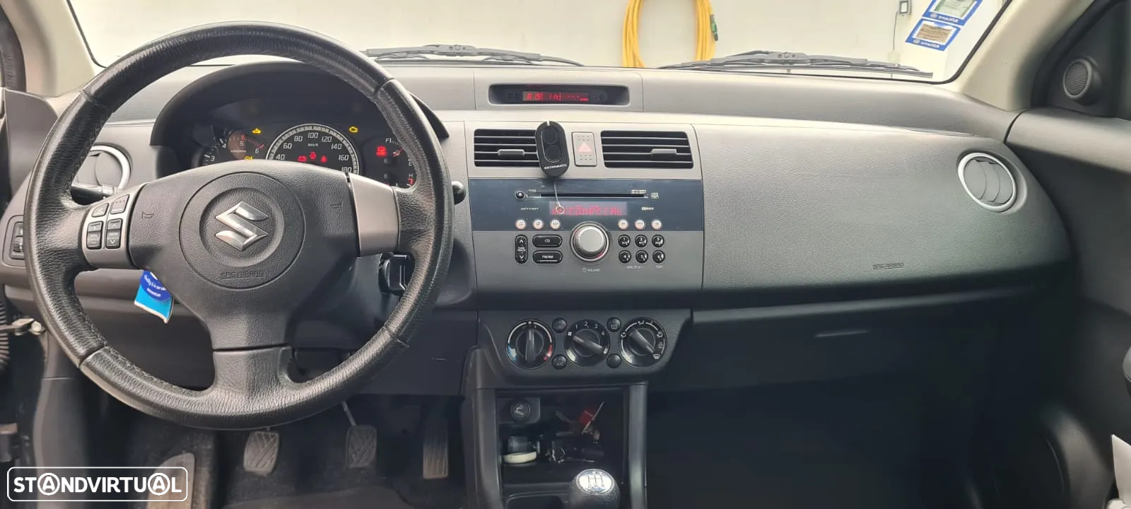 Suzuki Swift - 8