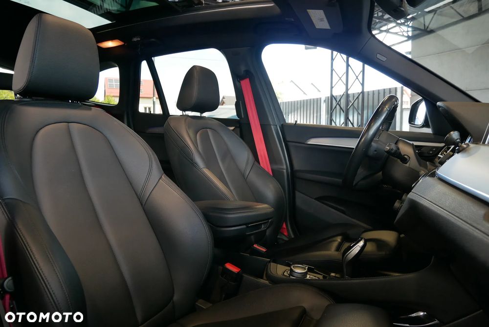 BMW X1 xDrive28i - 13