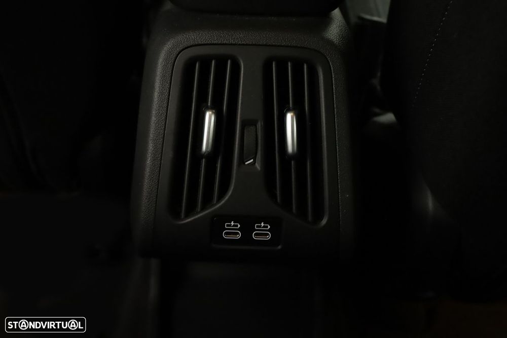 BMW 218 Active Tourer i Auto - 21