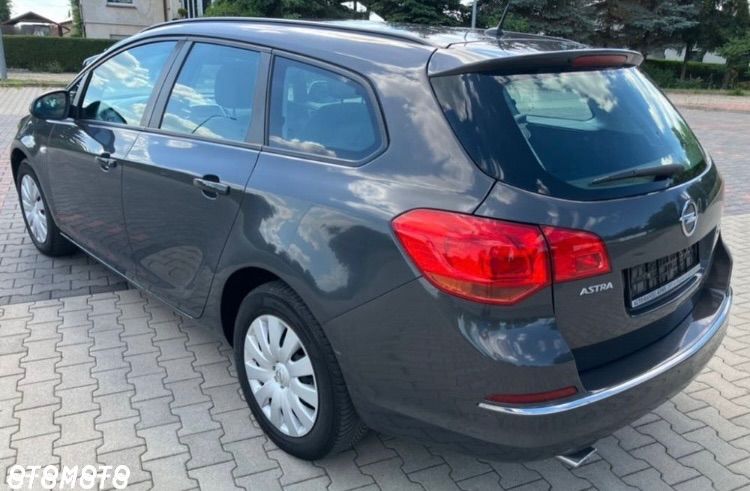 Opel Astra - 6