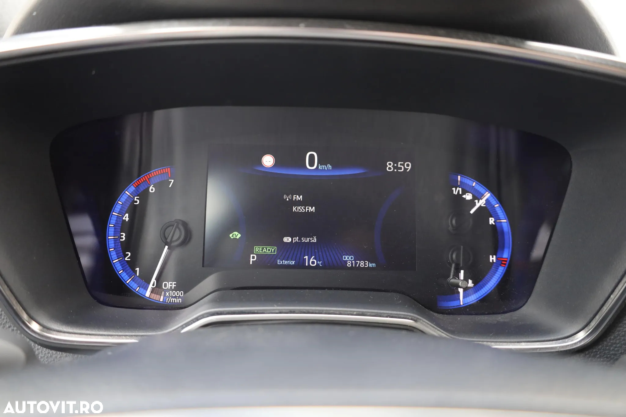 Toyota Corolla 1.8 Hybrid Comfort - 12