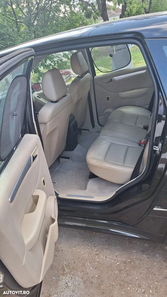 Mercedes-Benz B 200 - 7