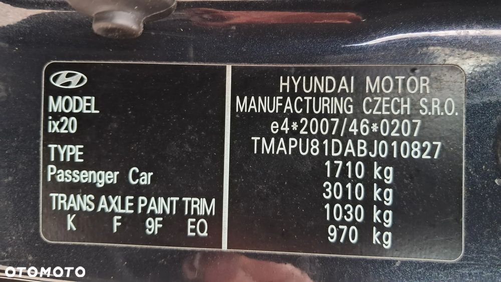 Hyundai ix20 1.6 Trend - 12