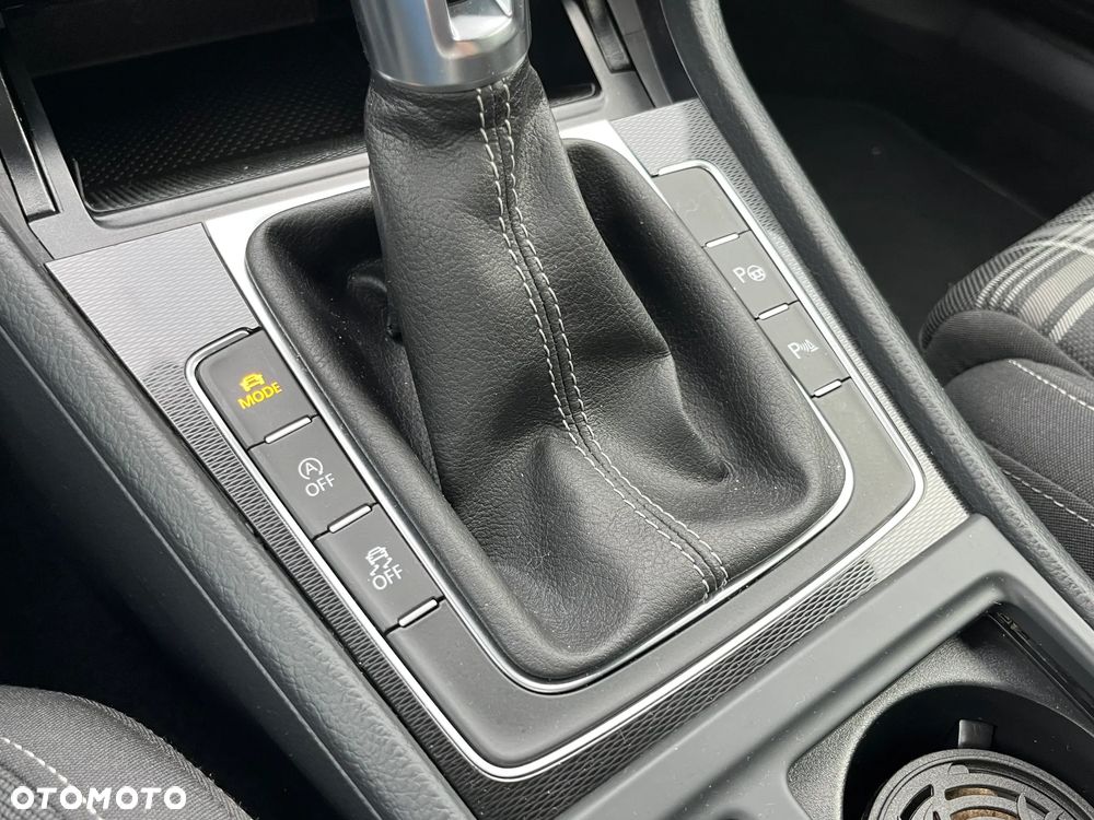 Volkswagen Golf GTD BlueMotion Technology - 32