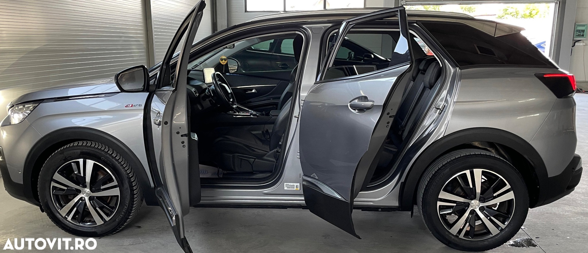 Peugeot 3008 1.2 PureTech Turbo S&S EAT6 GT-Line - 35
