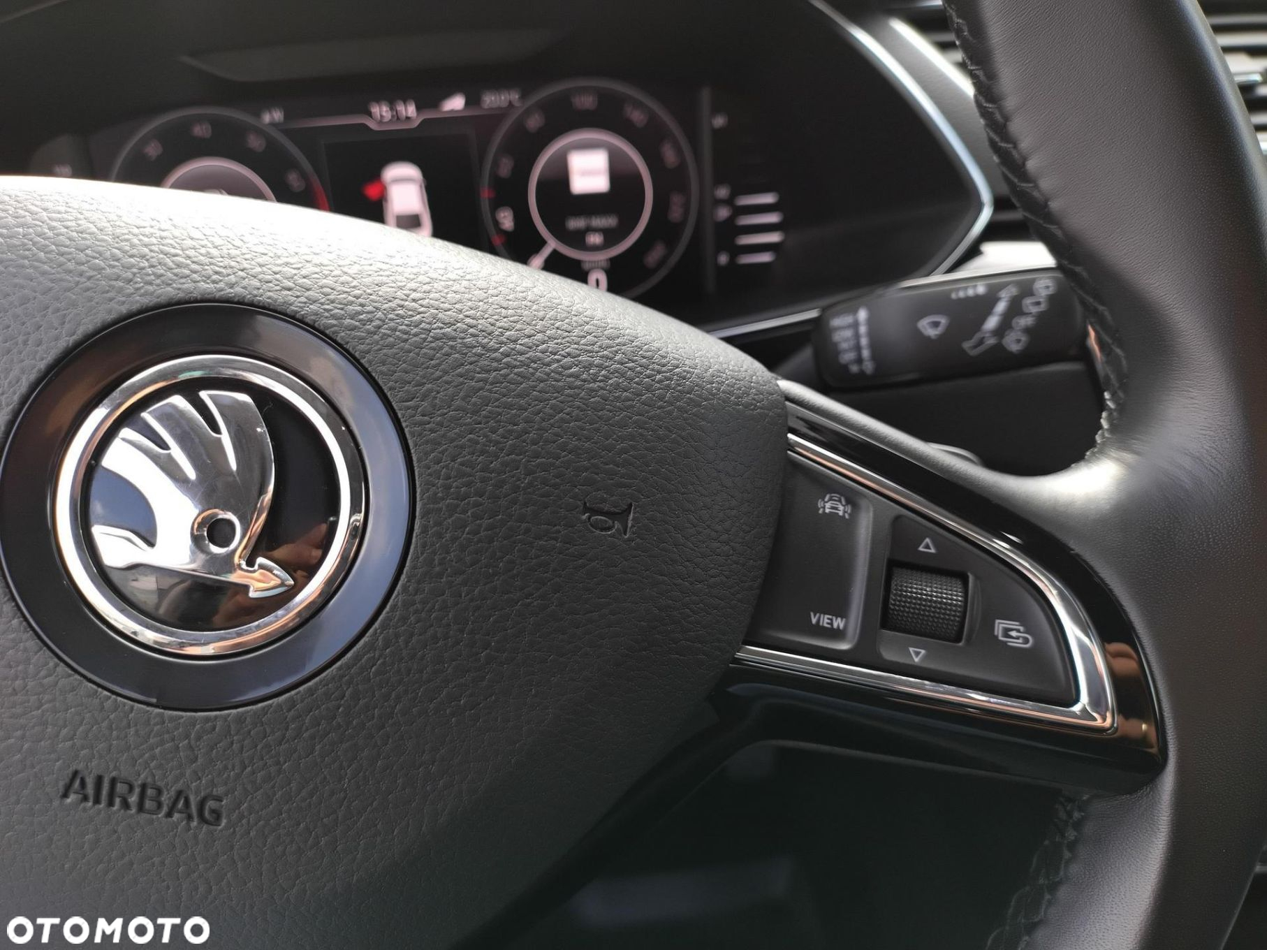 Skoda Superb 2.0 TSI 4x4 L&K DSG - 14