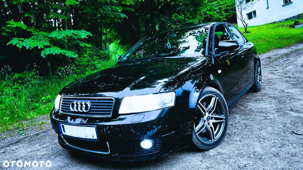 Audi A4 1.8T Quattro - 1