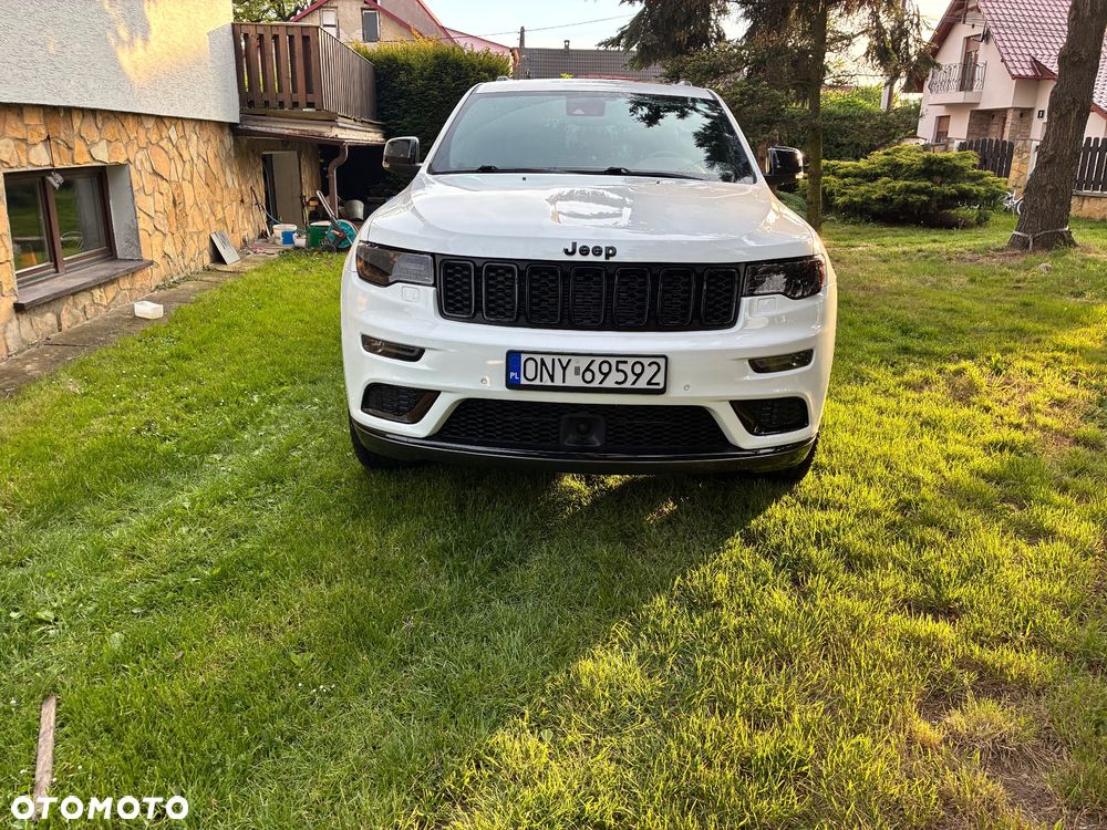 Jeep Grand Cherokee 5.7 V8 HEMI Overland Summit - 15