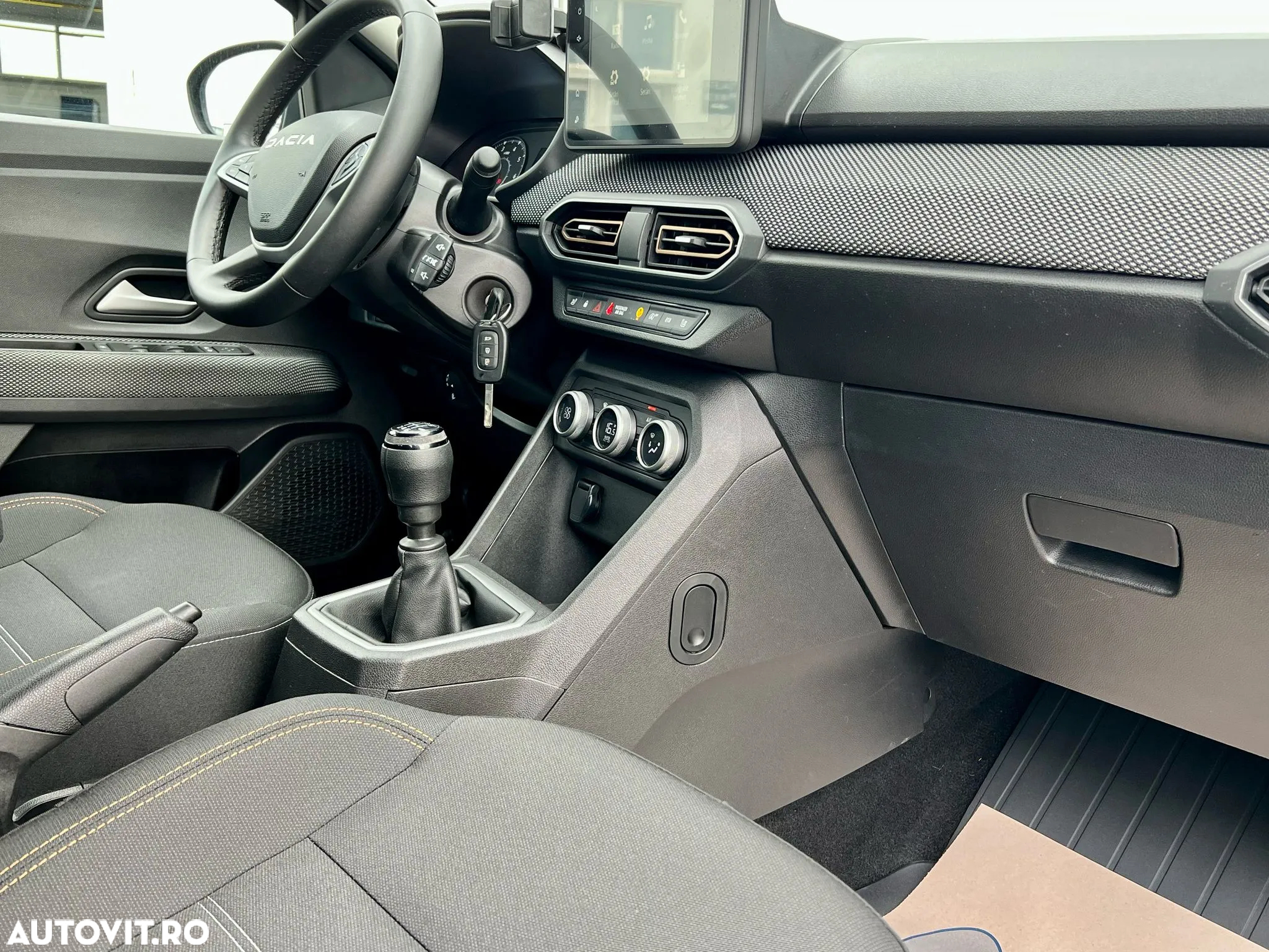 Dacia Sandero ECO-G 100 MT6 Comfort - 11
