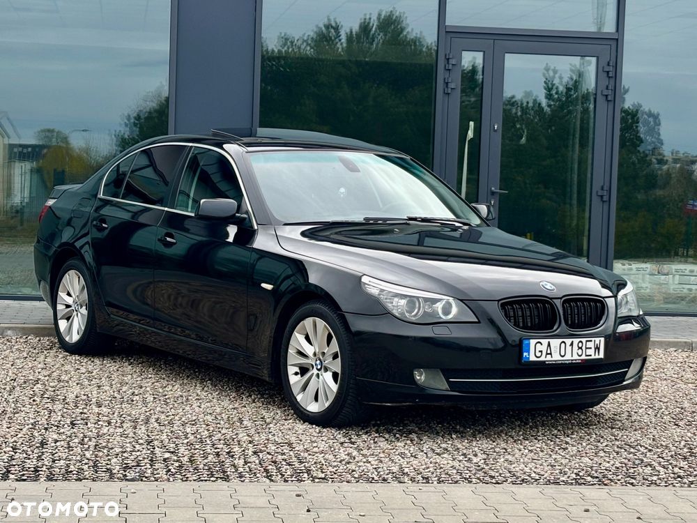 BMW Seria 5 520d Edition Sport - 3