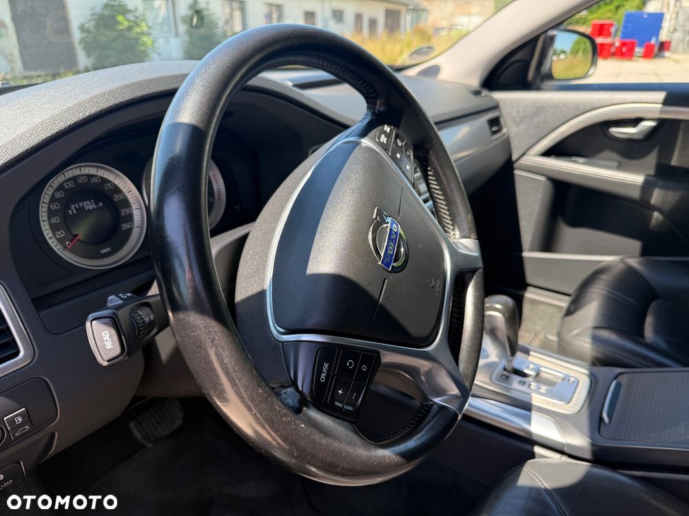 Volvo V70 D3 Geartronic Kinetic - 21