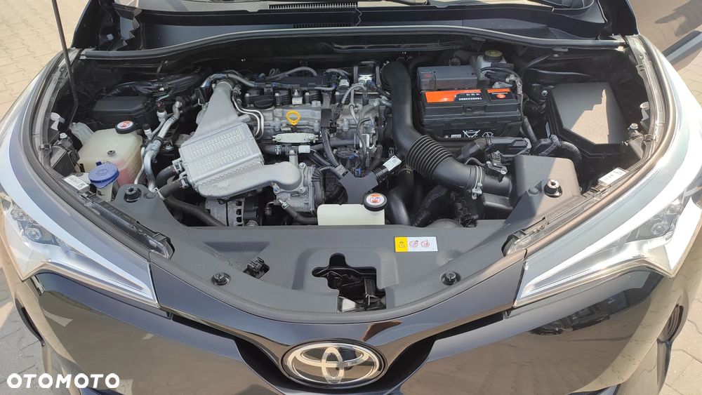 Toyota C-HR 1.2 T Dynamic - 22