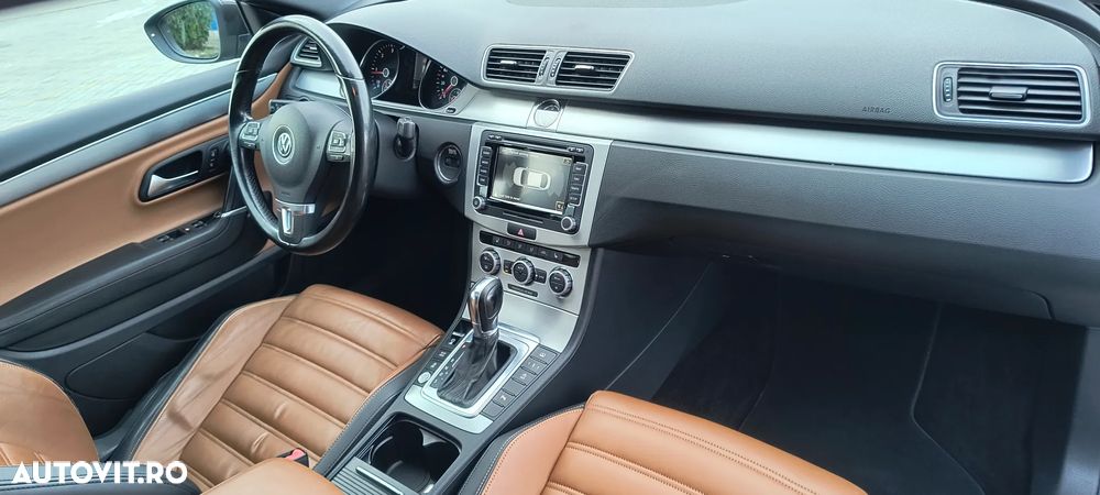 Volkswagen Passat CC 2.0 TDI BlueMotion Technology DSG Exclusive - 16