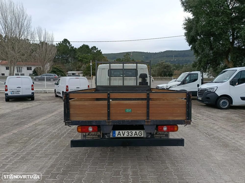 Mitsubishi FUSO CANTER 3C15D CAB.DUPLA | 7 LUGARES - 4