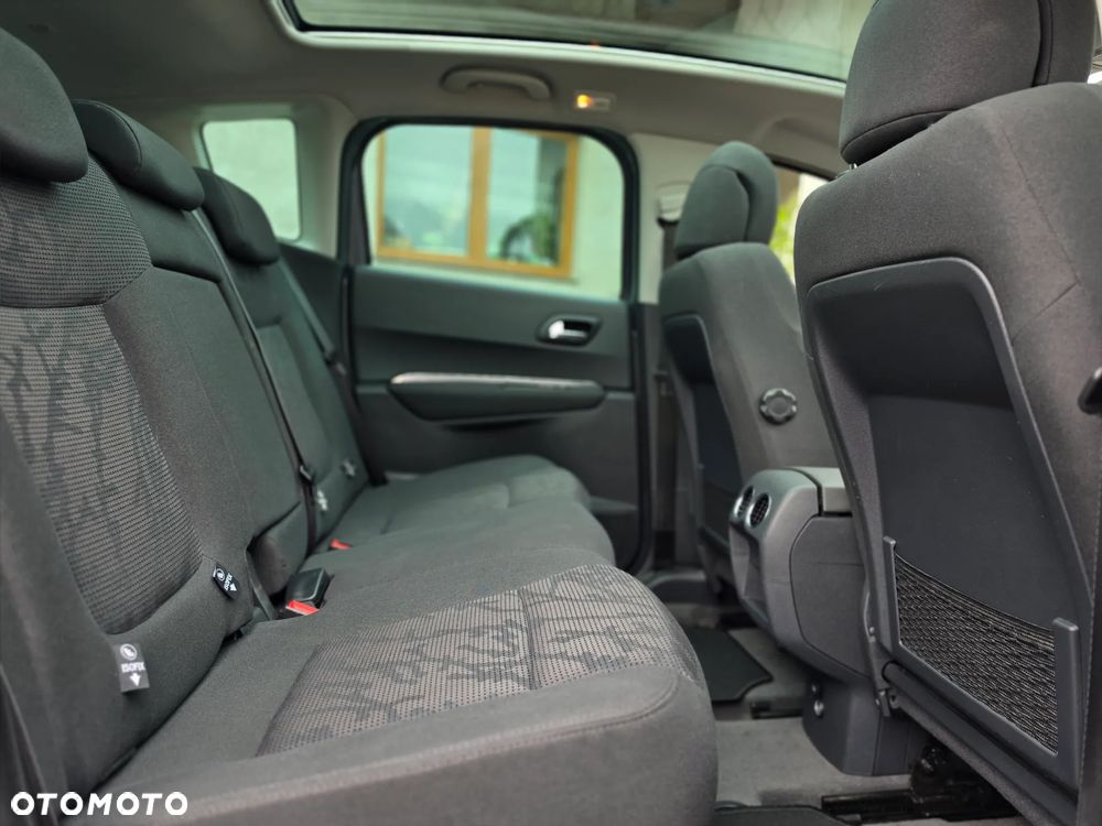 Peugeot 3008 - 21
