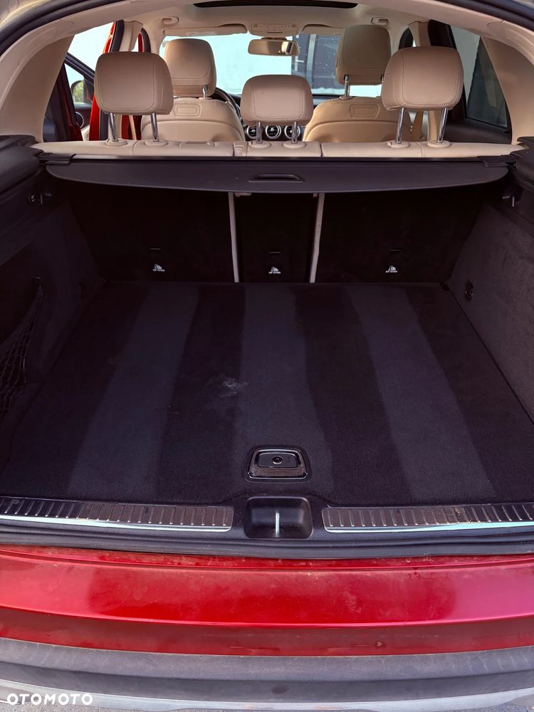 Mercedes-Benz GLC 300 4-Matic - 11