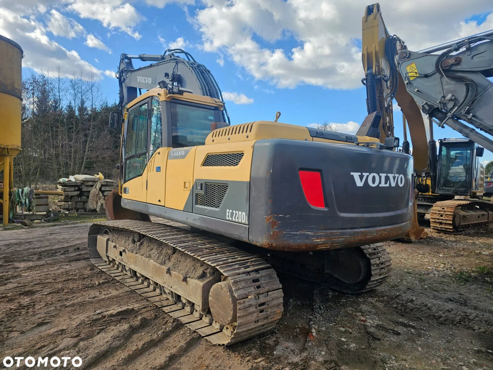 Volvo EC220DL - 3