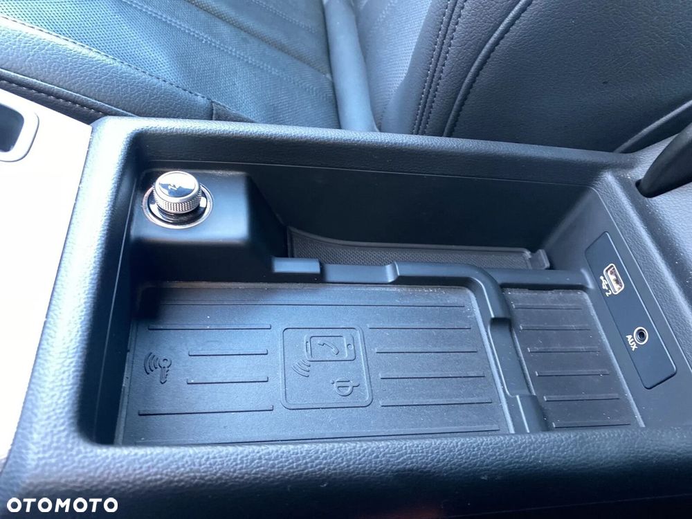 Audi A4 Limousine - 23