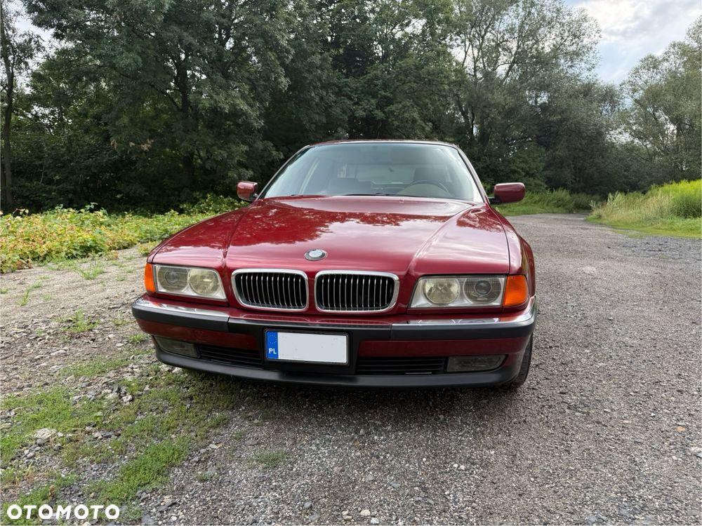 BMW Seria 7 740iL - 5