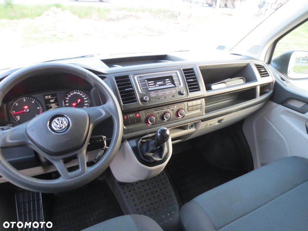 Volkswagen TRANSPORTER T6 ORYGINAŁ NISKI PRZEBIEG SALON PL.  VAT 23% - 13