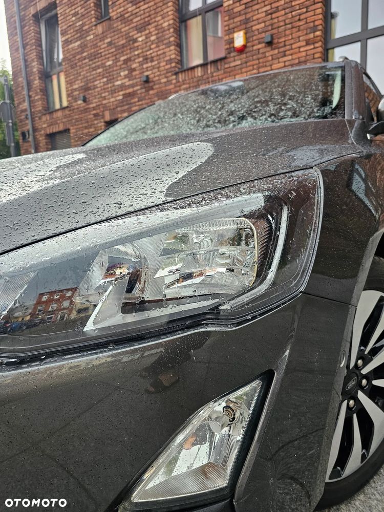 Ford Focus 1.0 EcoBoost Start-Stopp-System ST-LINE DESIGN - 12