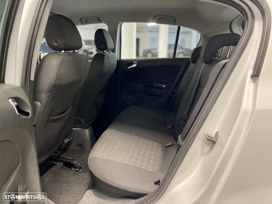 Opel Corsa 1.2 Go! FlexFuel - 17