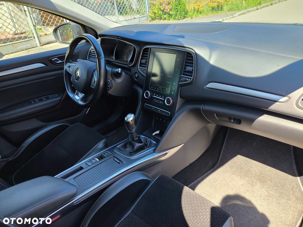 Renault Megane ENERGY TCe 100 INTENS - 7