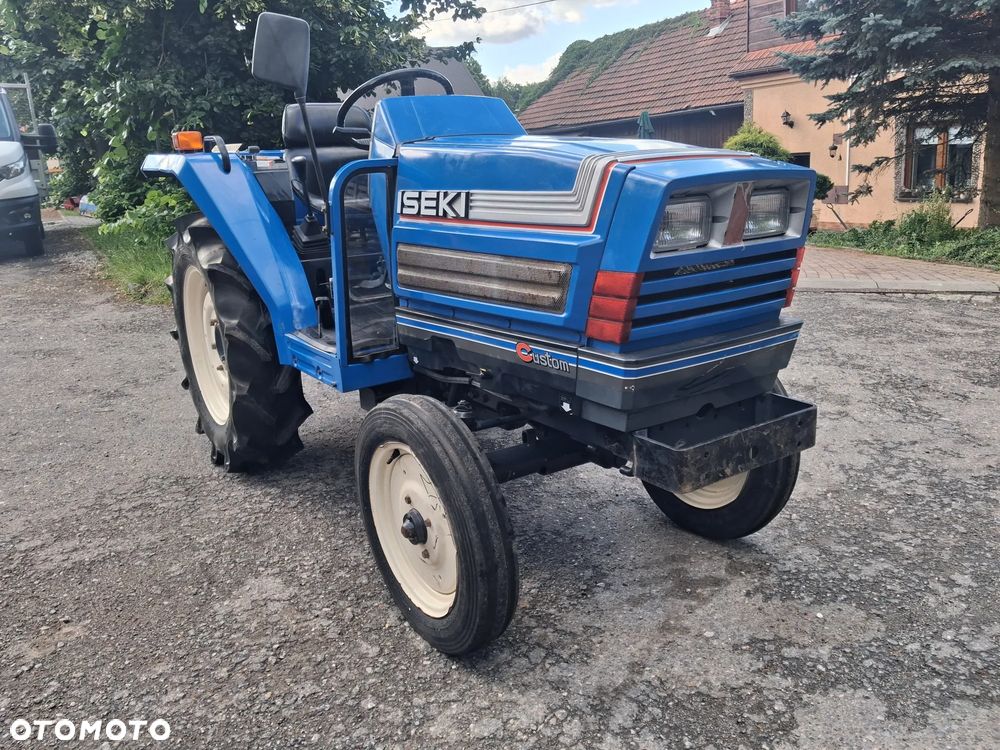 Iseki Ta215 - 11