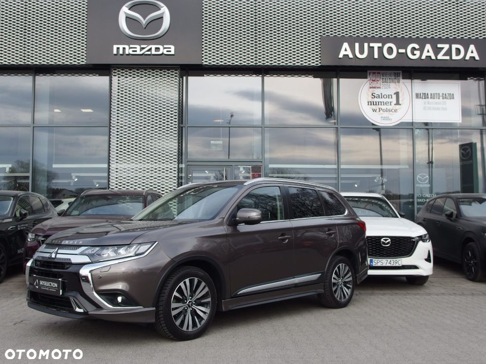 Mitsubishi Outlander 2.0 Instyle + 4WD CVT - 1