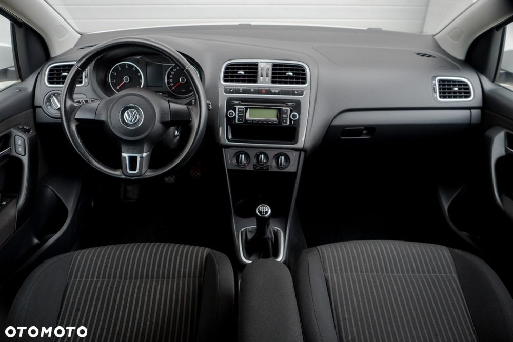 Volkswagen Polo 1.4 Highline - 30