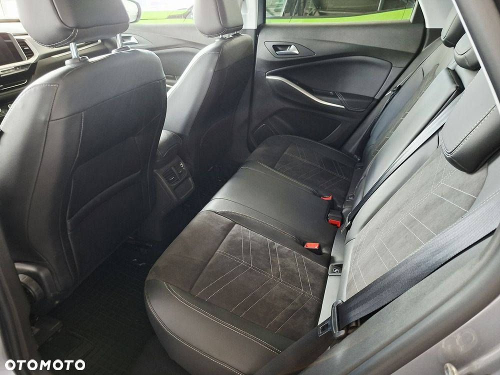 Opel Grandland 1.2 T Edition S&S - 12