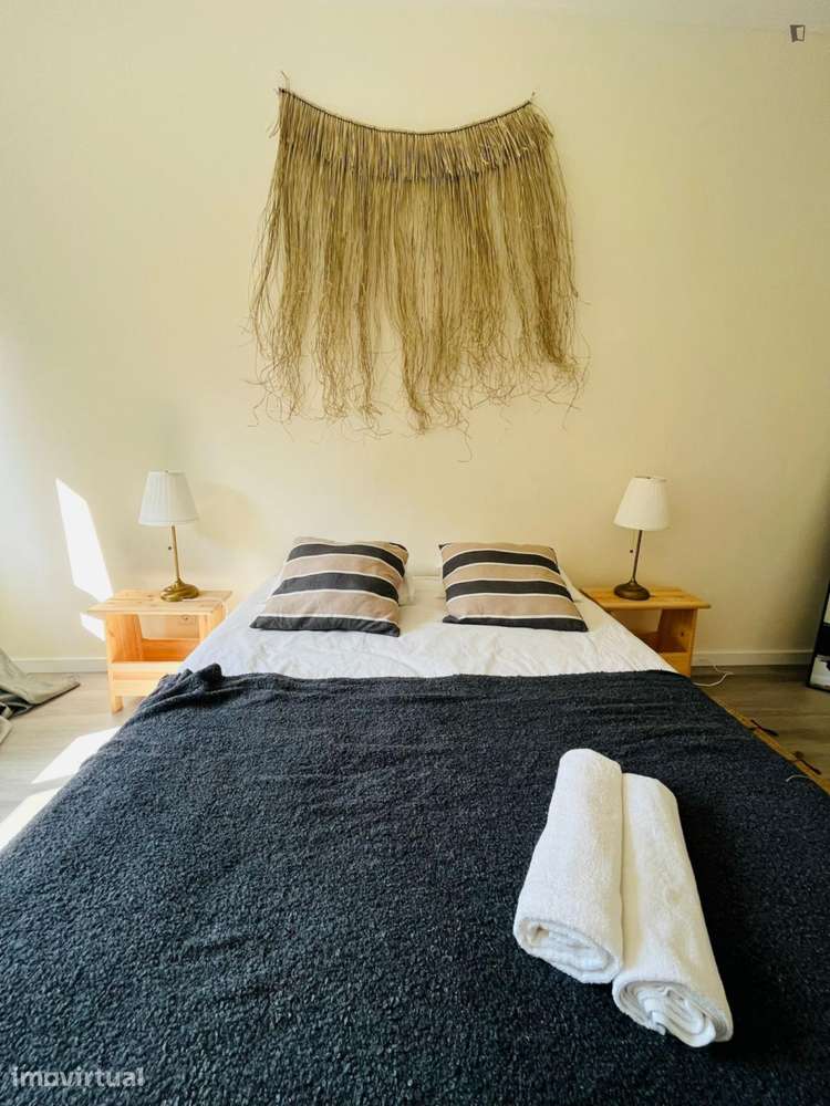 Quarto - localizado em Trafaria Lisbon - Grande imagem: 2/9