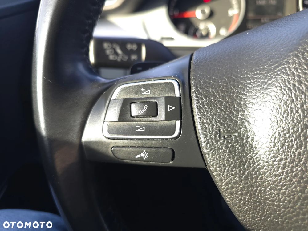 Volkswagen Passat Alltrack - 24