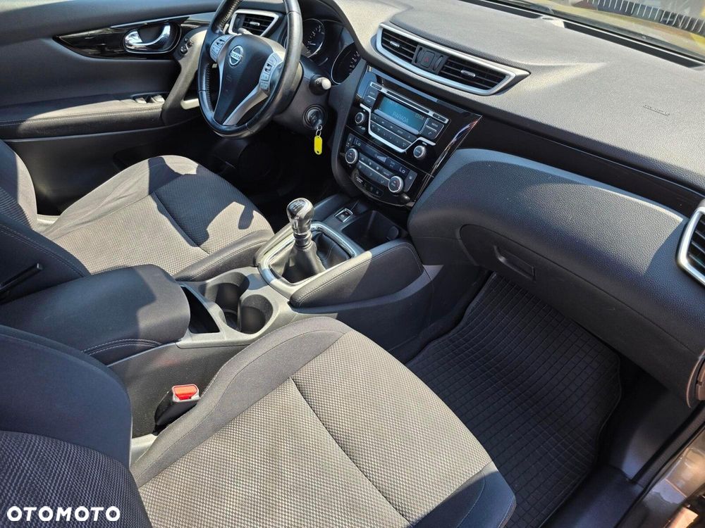 Nissan Qashqai 1.2 DIG-T Acenta EU6 - 15