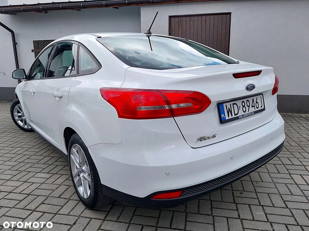 Ford Focus 1.6 Trend - 3