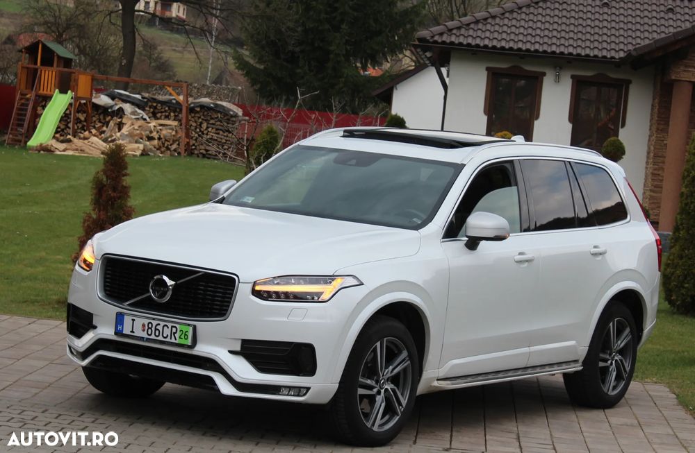 Volvo XC 90 D5 AWD Geartronic RDesign - 1