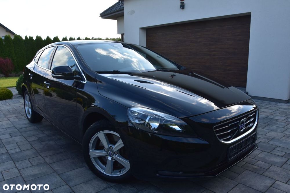 Volvo V40 D4 Drive-E Momentum - 8