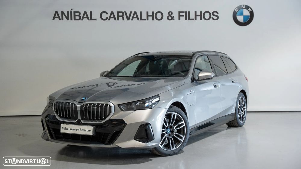 BMW 530 e Pack Desportivo M - 1