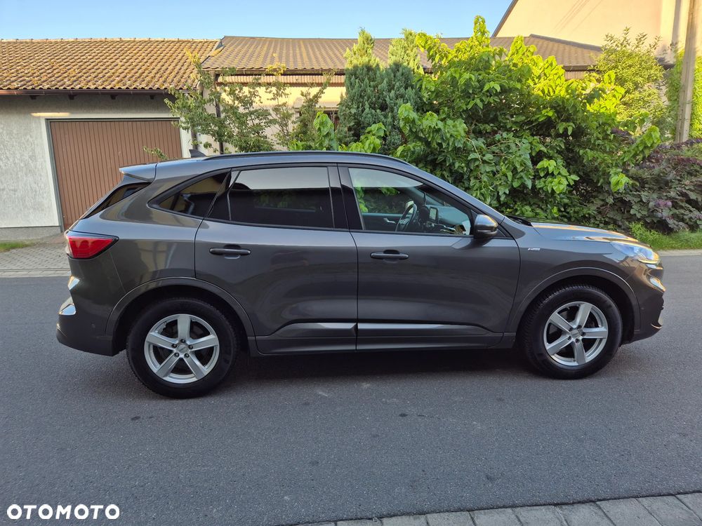 Ford Kuga 2.0 EcoBlue 4x4 ST-LINE - 4