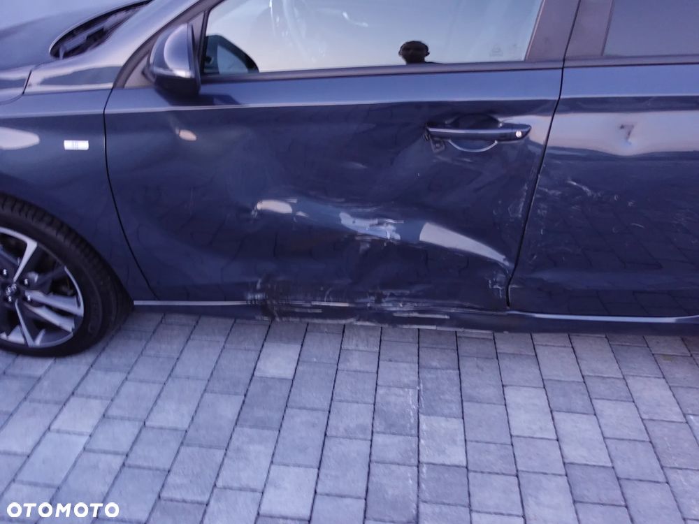 Hyundai i30 1.5 T-GDI 48V-Hybrid DCT Trend - 10