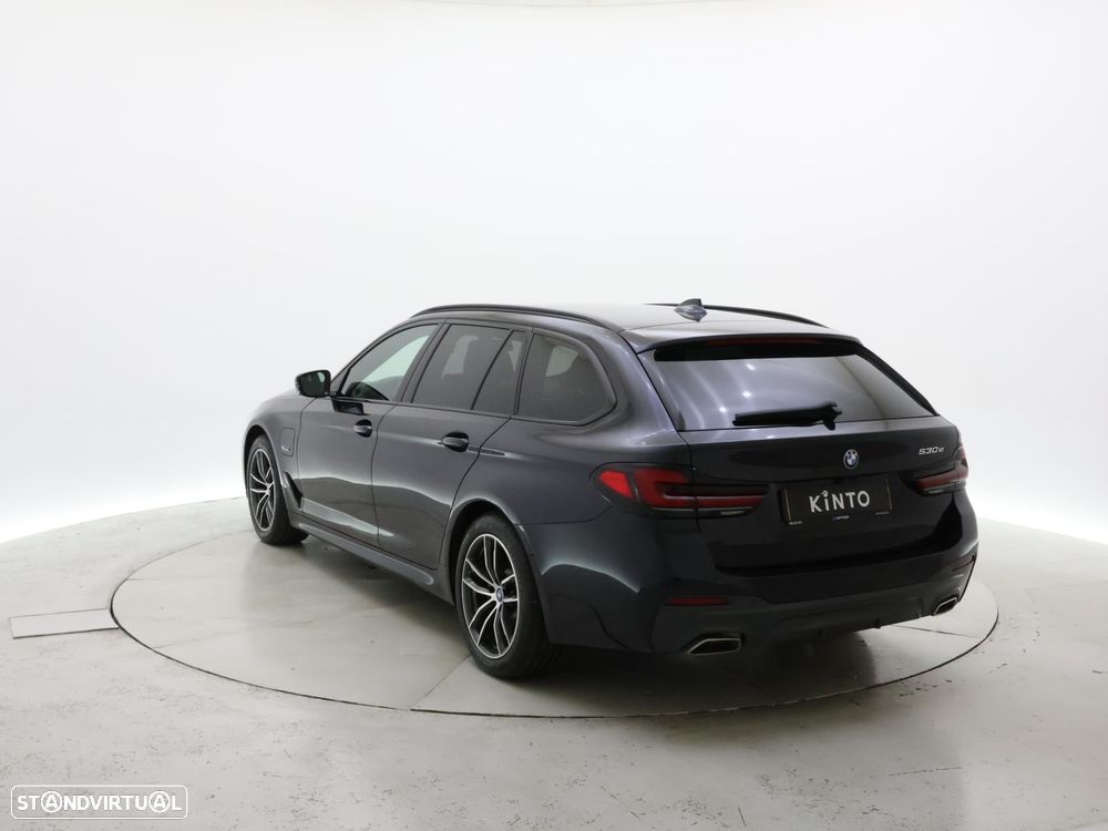 BMW 530 e Pack Desportivo M — fotografia 4