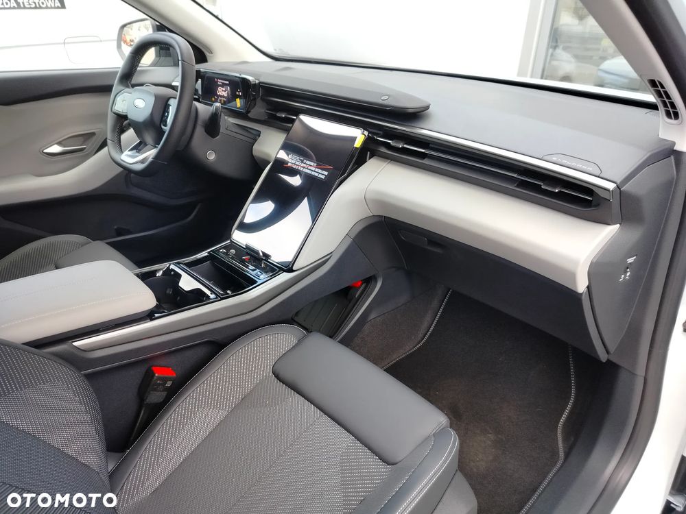 Ford Explorer 77kWh RWD - 31