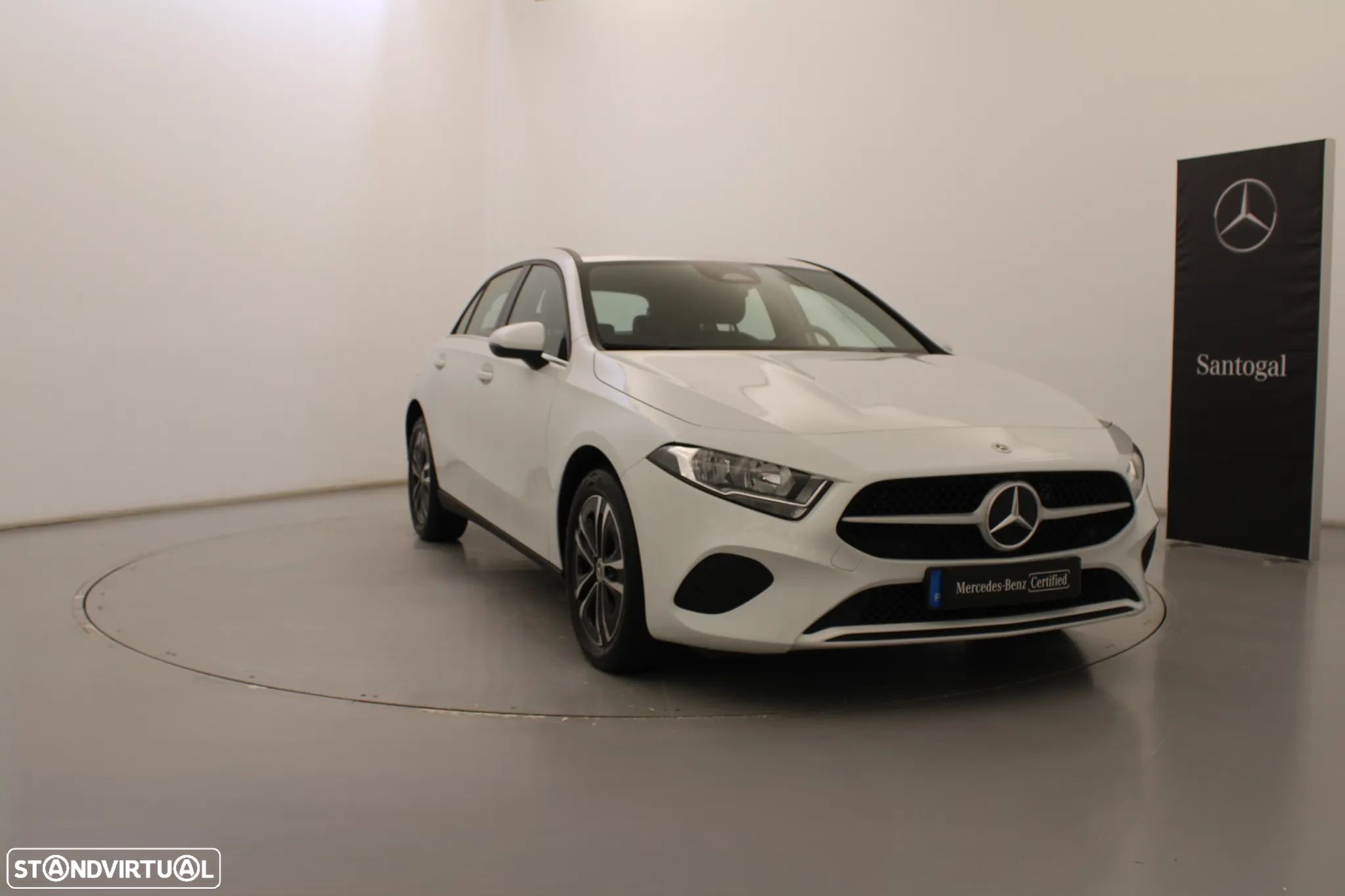 Mercedes-Benz A 250 e - 1