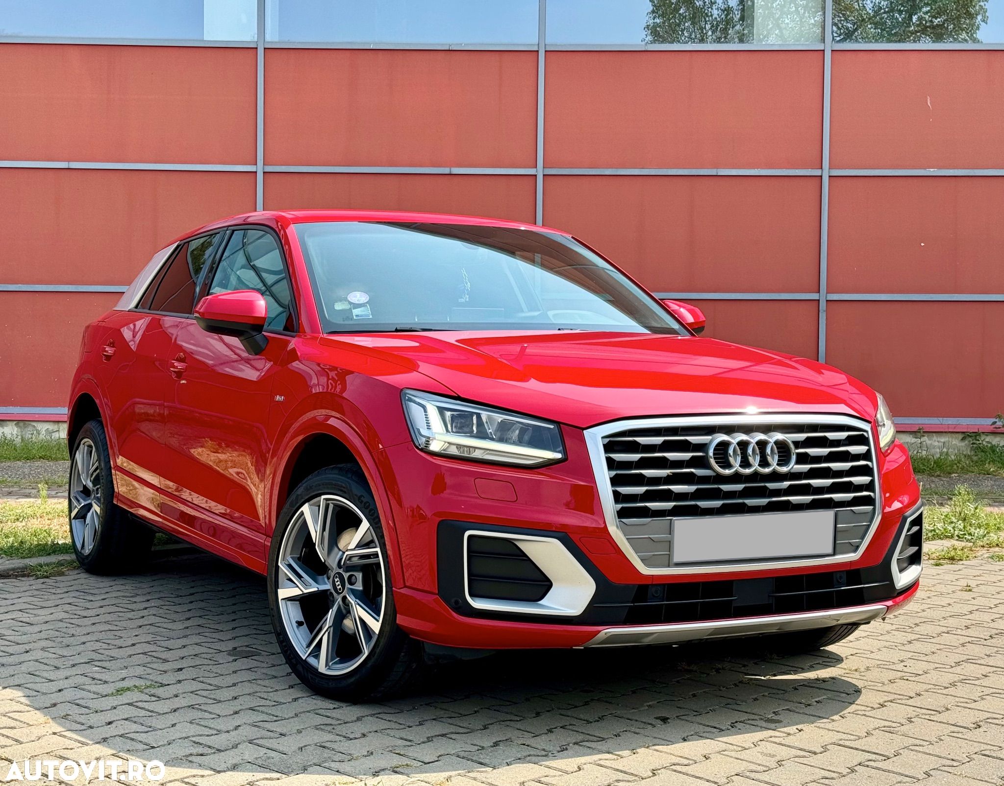Audi Q2 30 TFSI S tronic sport - 1