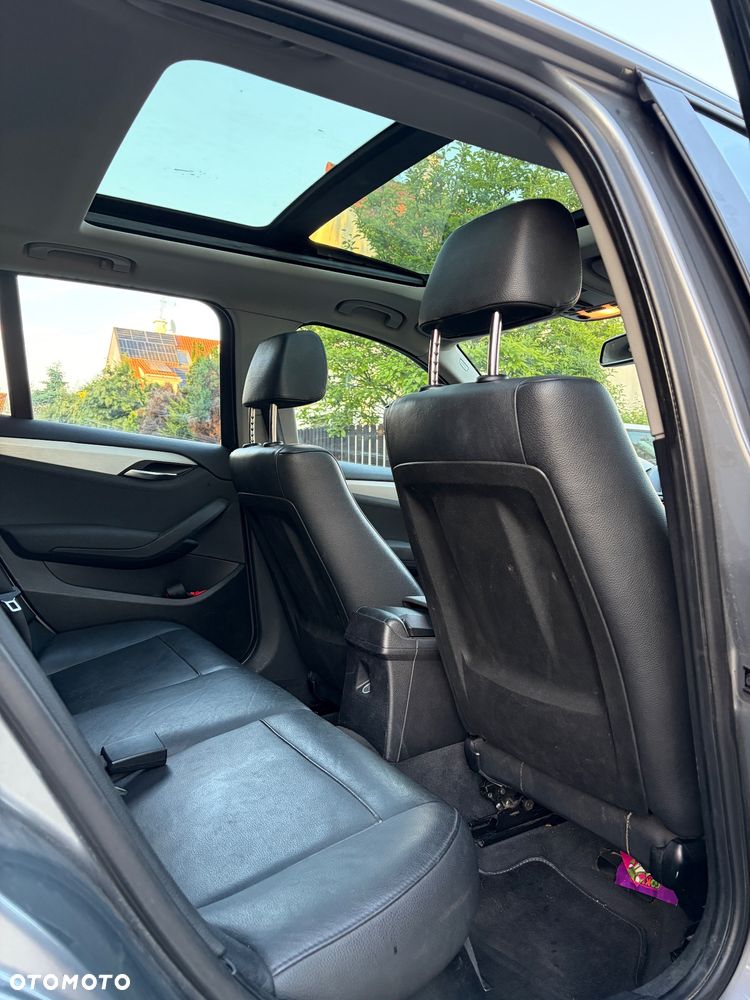 BMW X1 xDrive18d - 9