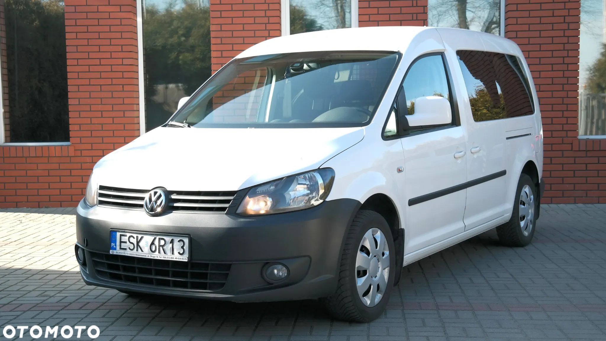 Volkswagen Caddy 2.0 TDI Comfortline DSG - 1
