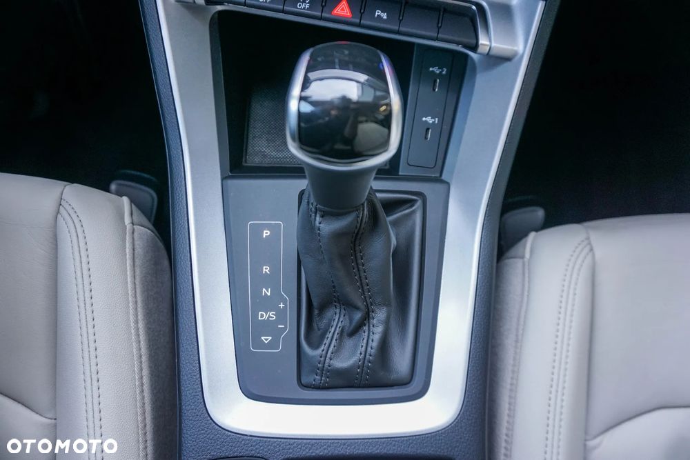 Audi Q3 35 TDI S tronic - 23