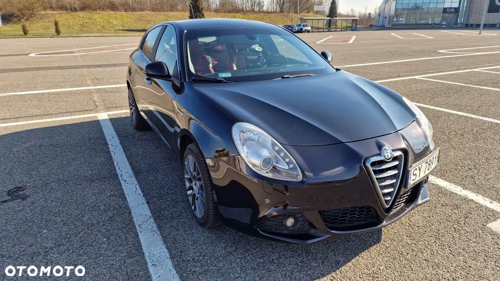 Alfa Romeo Giulietta - 1