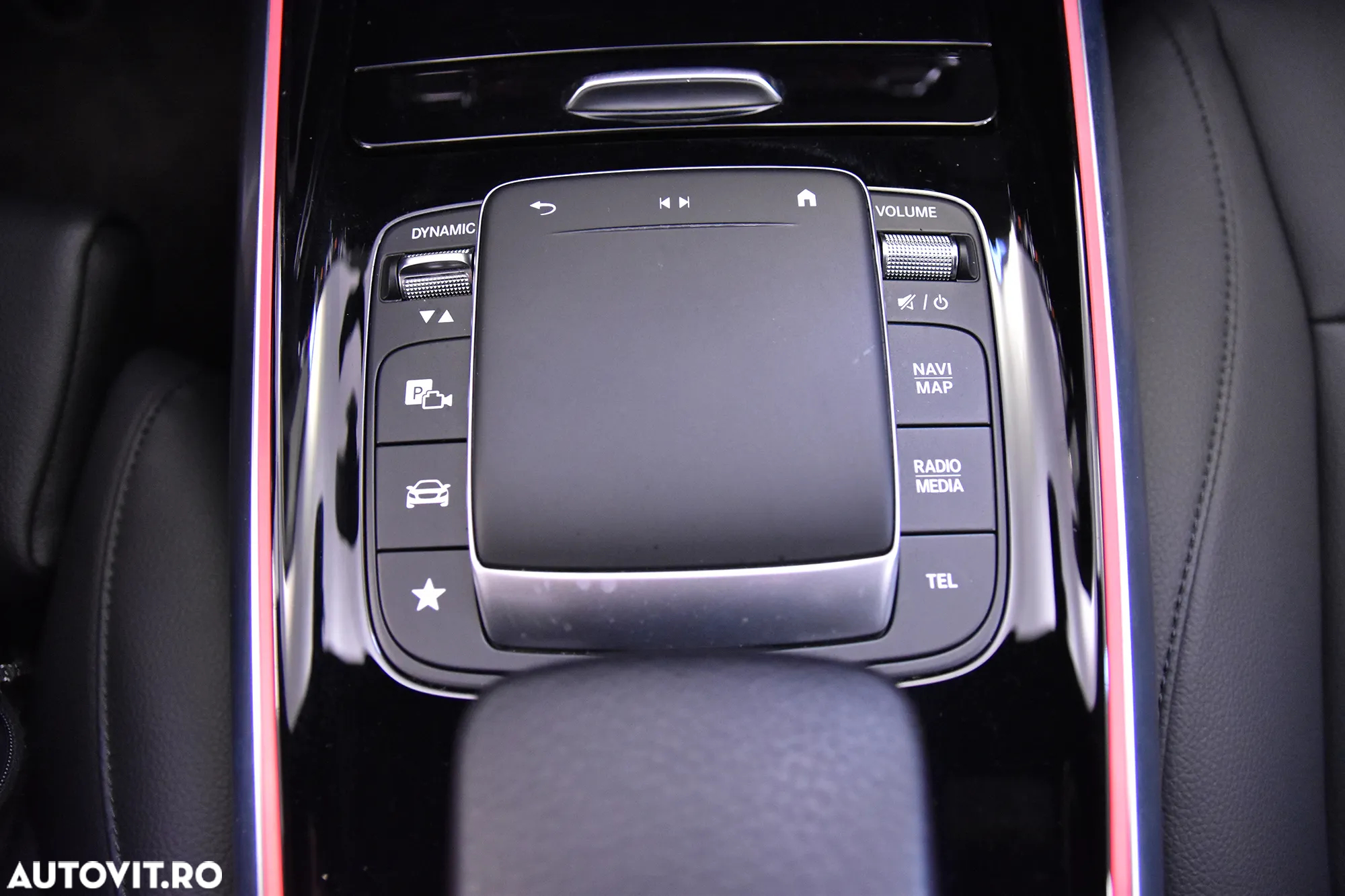 Mercedes-Benz GLA 200 d Aut. - 17